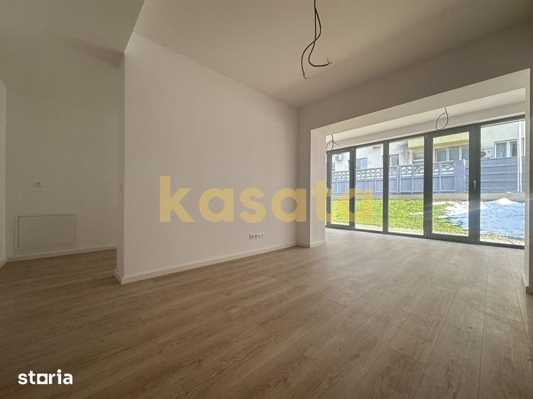 Apartament cu 4 camere în Tei