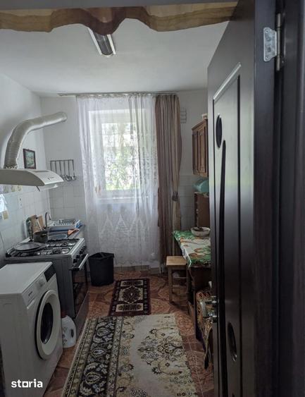 Apartament 2 camere 54 mp, decomandat, str. Varnav - 1