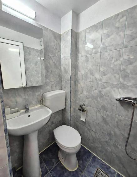 Garsonieră decomandată în Drumul Taberei