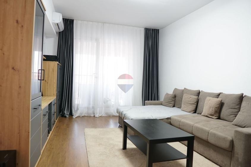 Apartament cu 2 camere decomandat, mobilat în Titan