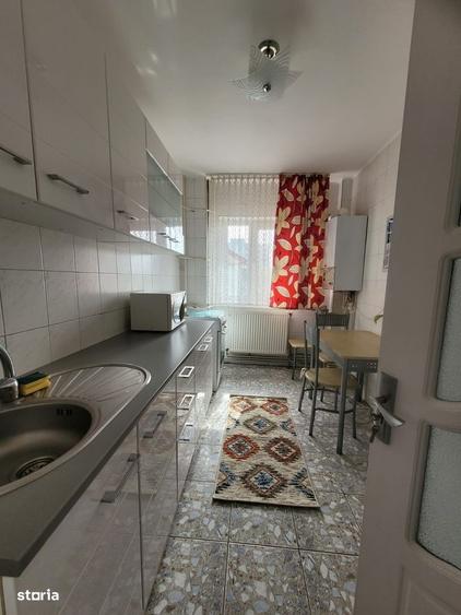 Apartament cu 2 camere decomandat în Dorobanți