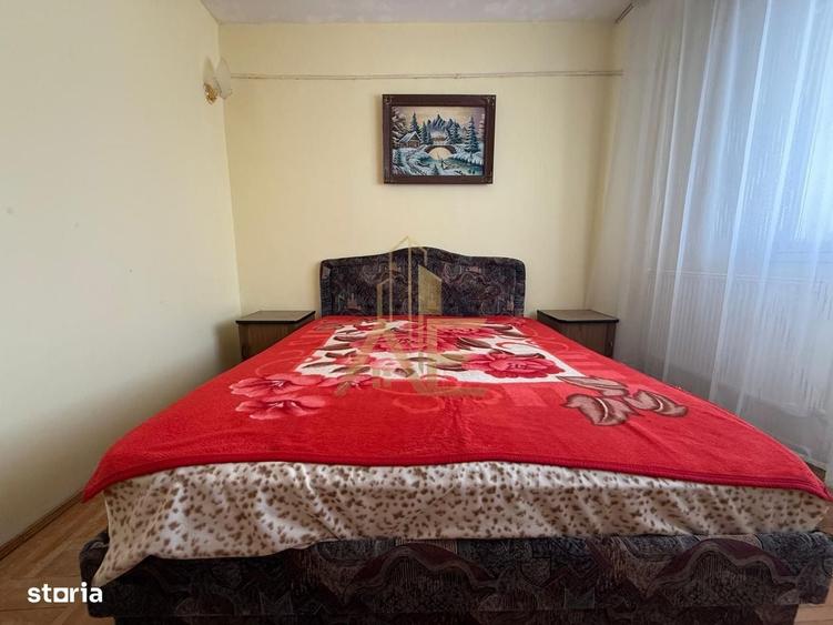 Apartament cu 3 camere decomandat în Nănești