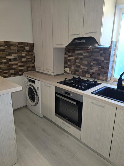 Apartament cu 2 camere semidecomandat în Chiajna