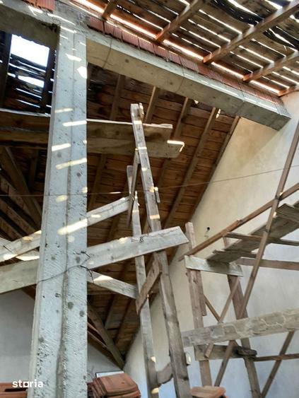 Casă cu 4 camere cu Teren 348 Mp în Tărtășești