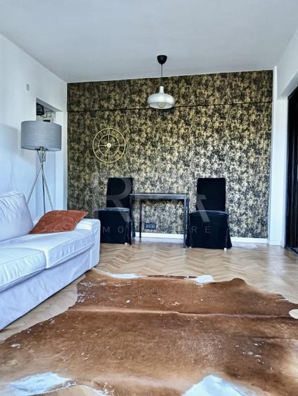 Apartament cu 2 camere semidecomandat, mobilat în Floreasca
