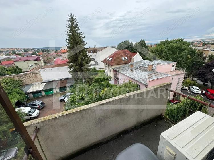 Apartament cu 2 camere nedecomandat în Ultracentral