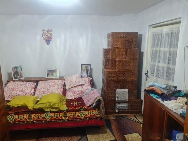Casă cu 3 camere în Central-Piață - 5