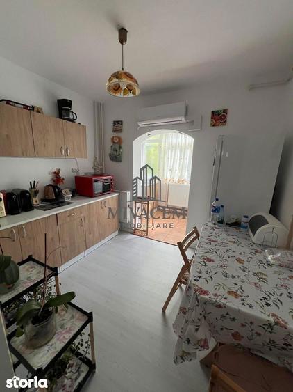 Apartament cu 2 camere decomandat în Calea București