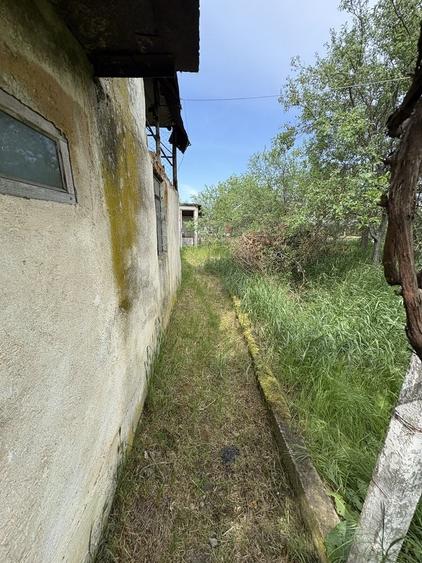 Casă cu 4 camere în Variașu Mare
