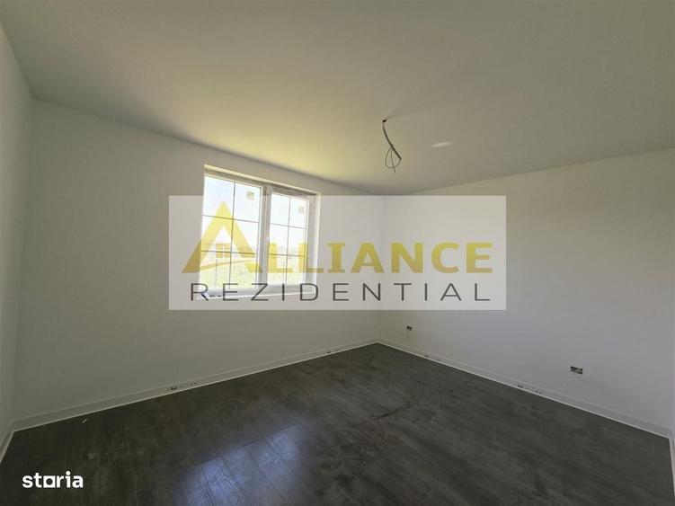 Casă cu 3 camere în Berceni