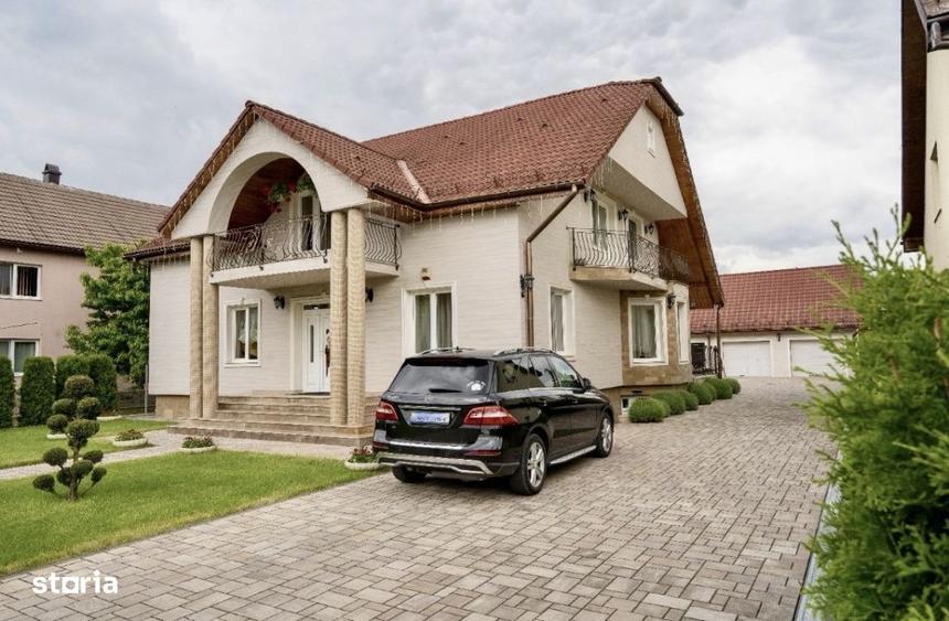 Casă cu 4 camere în Central