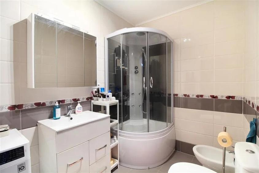 Apartament cu 2 camere decomandat, mobilat în Mărăști