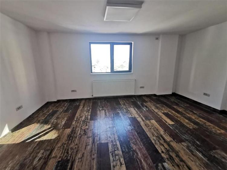 Birou, de 120 mp, în Griviței