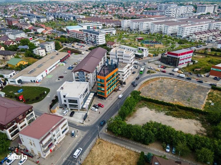Spațiu comercial, de 815 mp, în Dudu