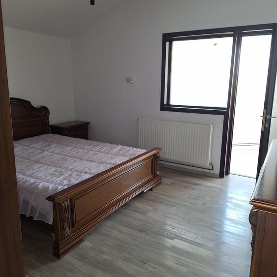 Casă cu 4 camere în Cobadin