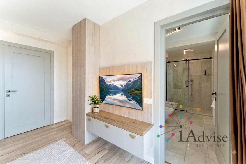 Penthouse cu 3 camere decomandat, mobilat în Tractorul