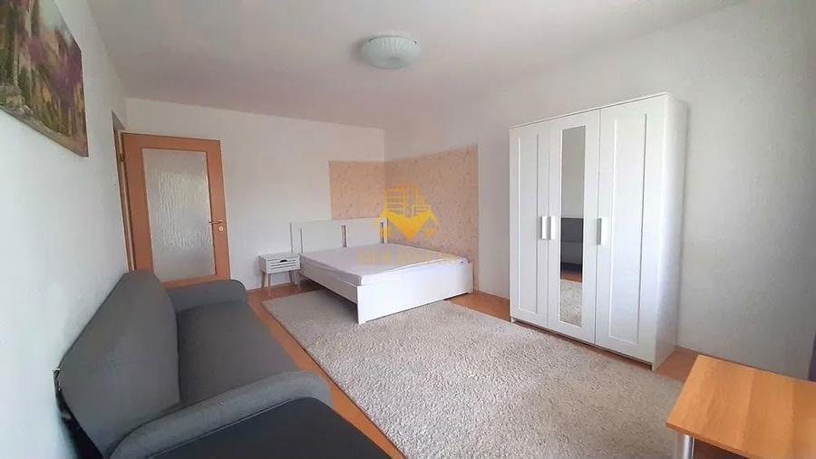 Apartament cu 2 camere decomandat, mobilat în Zorilor
