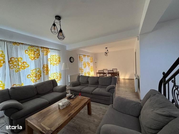 Casă cu 4 camere în Crevedia