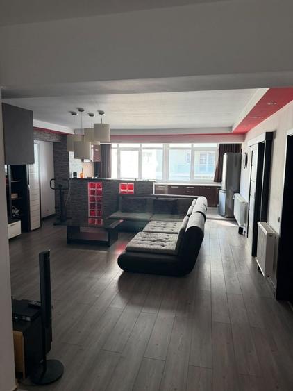 Apartament cu 2 camere decomandat în Centura
