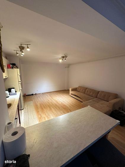 Apartament cu 2 camere decomandat în Theodor Pallady