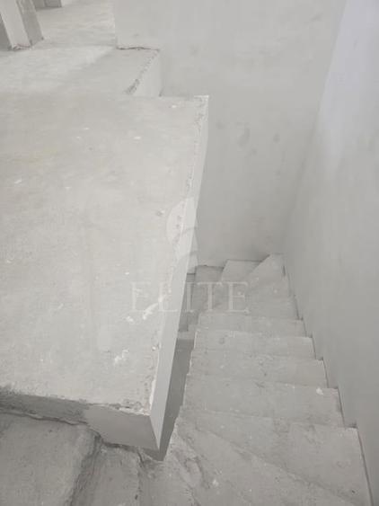 Casă cu 4 camere cu Canalizare în Gheorgheni