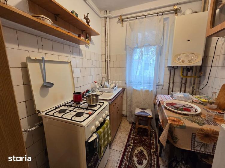 2 camere-Lidl Dacia-70.000 euro - 3