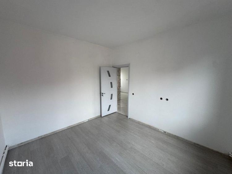 Casa de vanzare , zona Navodari - 1