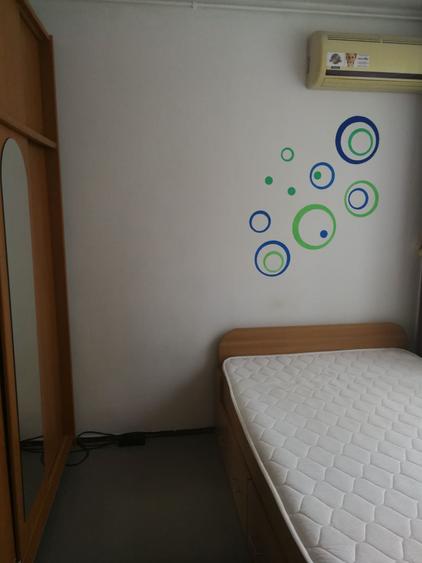 Apartament cu 3 camere decomandat în Drumul Taberei