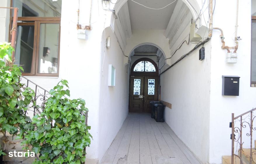 Apartament cu 4 camere în Central