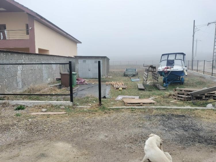 Teren Construcții intravilan de 850 mp, în Șendreni