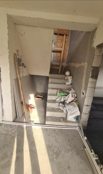 Casă individuală cu 5 camere cu Canalizare în Năvodari