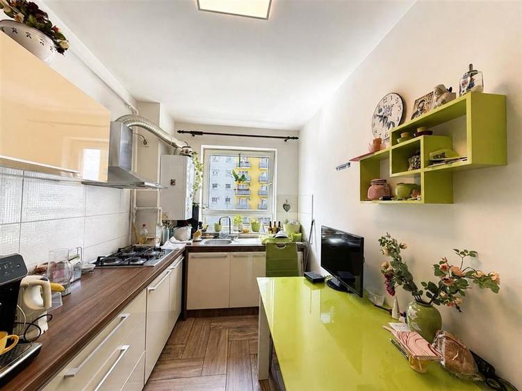 Apartament cu 2 camere decomandat, mobilat în Șelimbăr