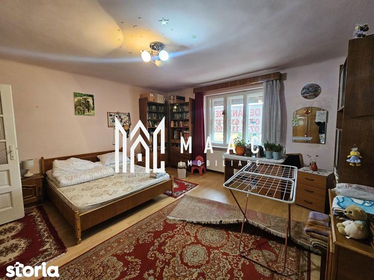 Casă cu 7 camere decomandat cu Teren 418 Mp în Calea Dumbrăvii
