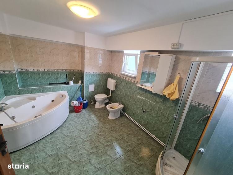 Spațiu comercial, de 151 mp, în Ultracentral