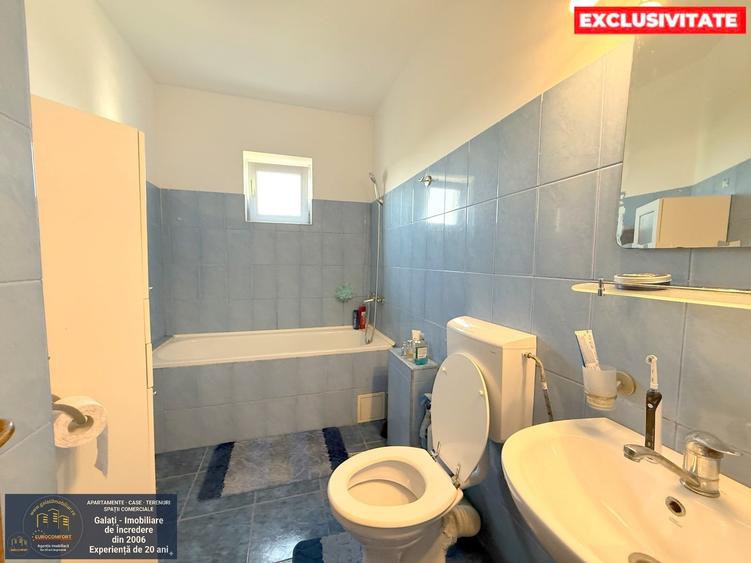 Apartament cu 2 camere decomandat în Micro 16