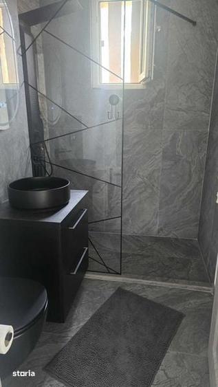 Apartament cu 3 camere semidecomandat în Titan