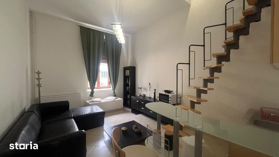 Apartament cu 5 camere în Central