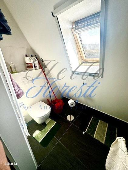 Apartament cu 3 camere semidecomandat în Florești