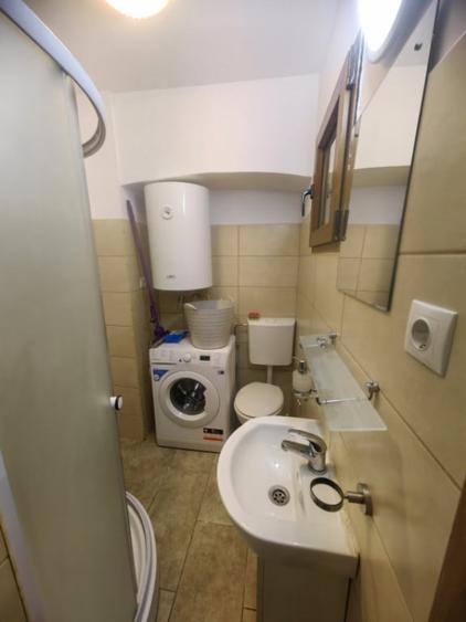 Garsonieră semidecomandată în Central