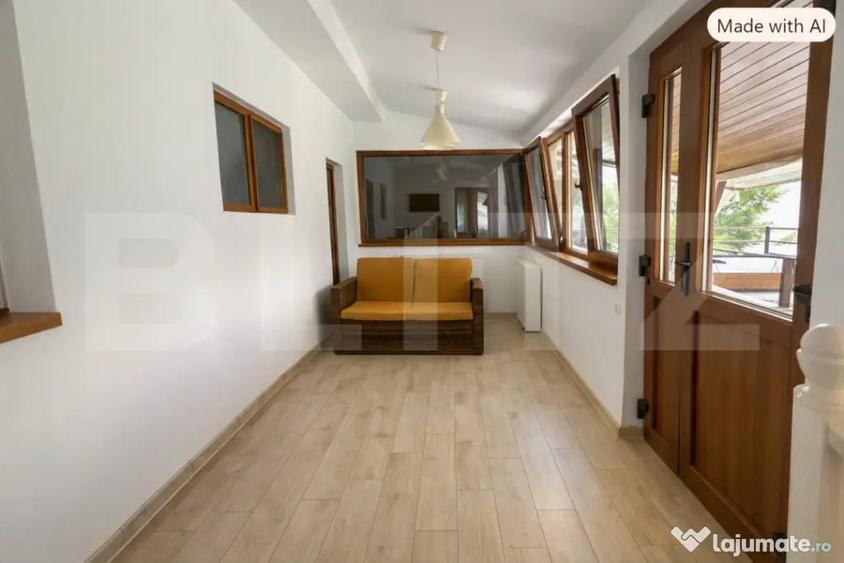 Casă cu 4 camere cu Teren 200 Mp în Central