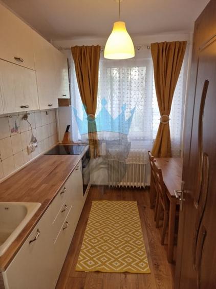 Apartament cu 3 camere decomandat, mobilat în Dristor