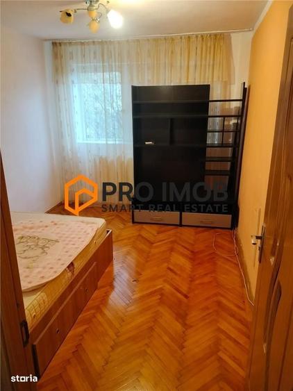 Apartament cu 2 camere semidecomandat în Micro 5