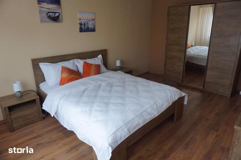 Apartament cu 3 camere decomandat în Faleza Nord
