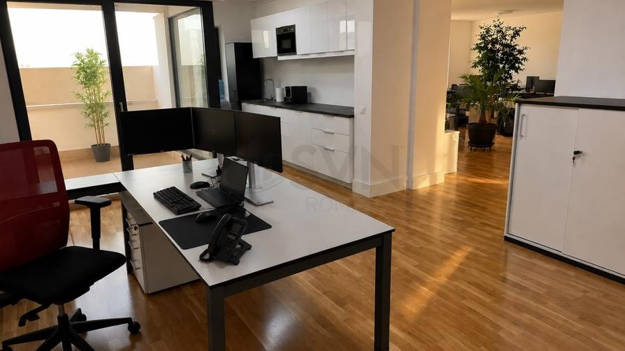 Apartament cu 4 camere semidecomandat în Barbu Văcărescu