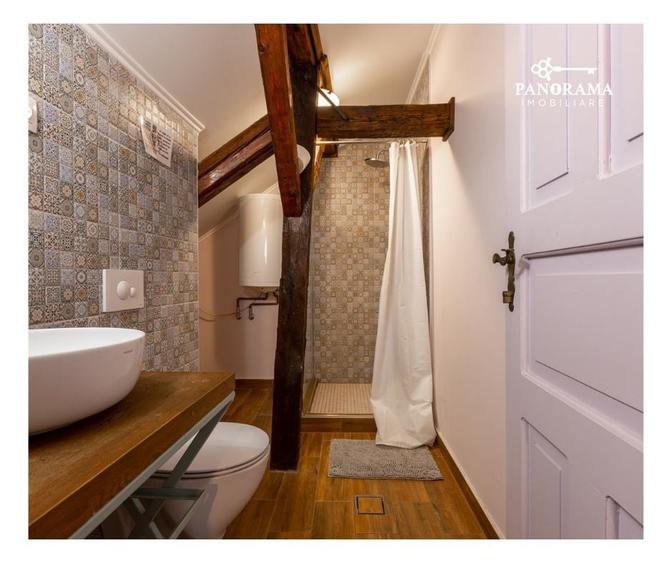 Hotel/Pensiune, de 32.14289855957 mp, în Saschiz