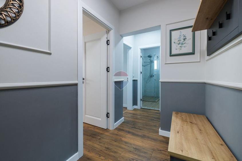 Apartament cu 2 camere decomandat, mobilat în Calea București