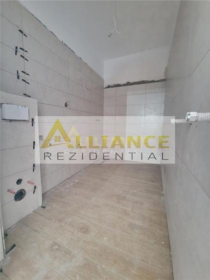 Young Residence 2 cam 60 mp la 10 min metrou - 5
