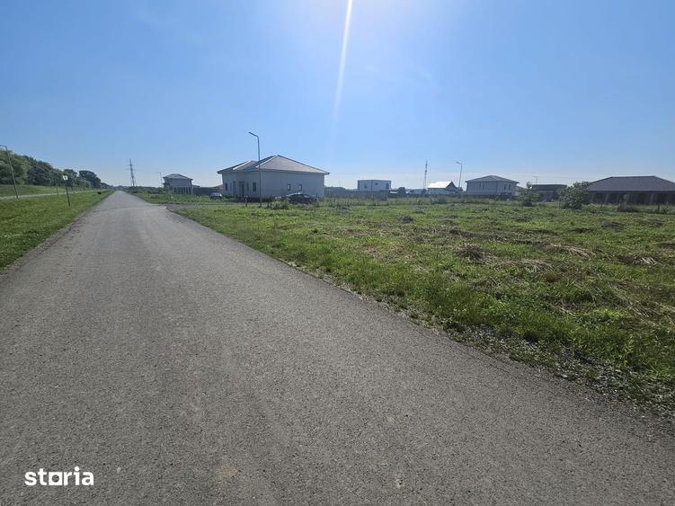 Teren de 1140 mp, în Ghiroda