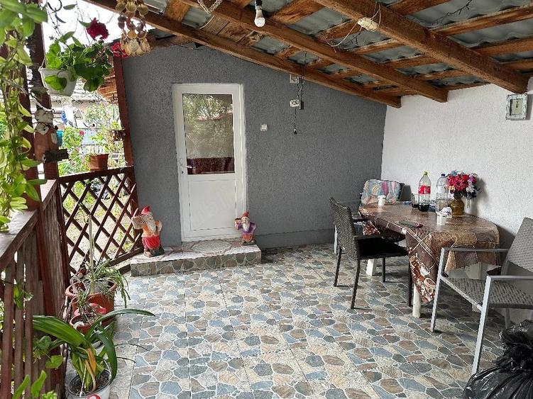 Casă cu Teren 326 Mp în Șimian