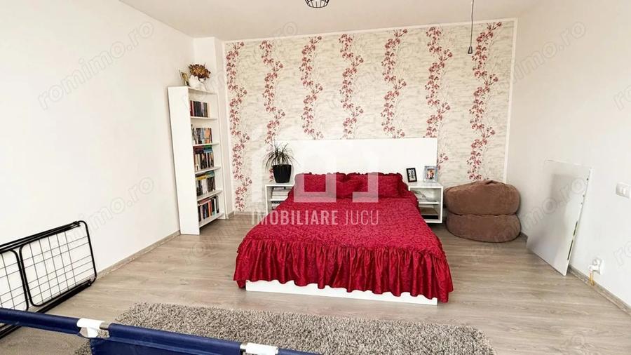 Apartament cu 3 camere semidecomandat în Jucu